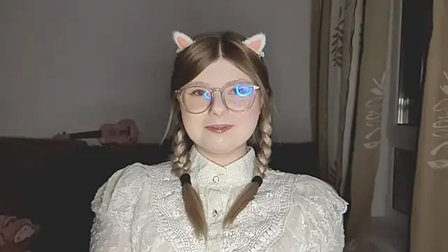 YukiBlush's Webcam Show