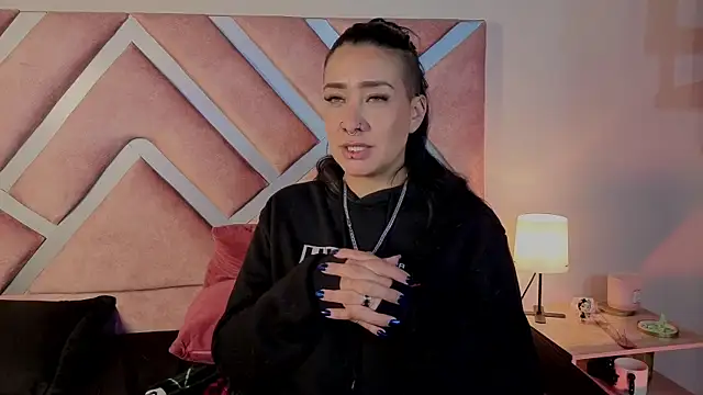 _kelly_hous36 live XXX chat