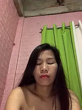 Cleo17 Adlı Modelin Canlı XXX Sohbeti