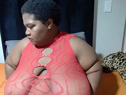 Czat XXX na żywo – BBWMIDGET40