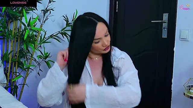 Daliya_ élő XXX-chatje
