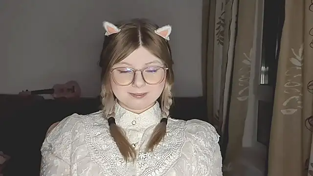 YukiBlush – webcam-show
