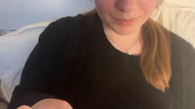 Lucyschickt Obrolan Langsung XXX