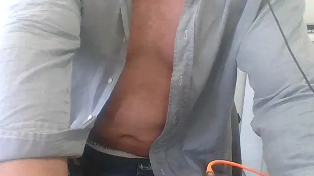 Show de JohnSoecForces na webcam