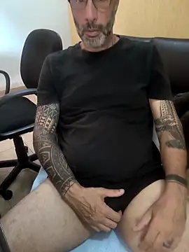 Tiojhonny Chat XXX in diretta