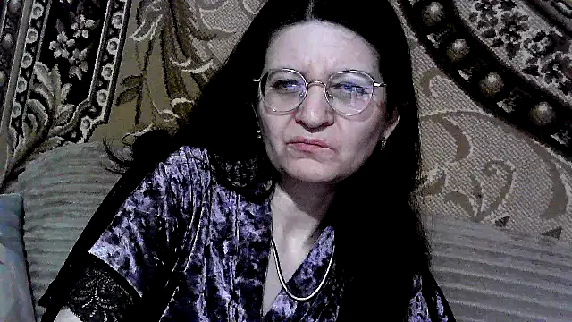 XXX chat uživo modela Etty_Gina
