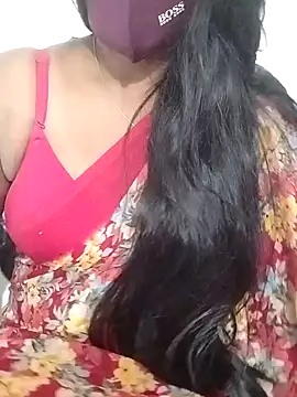 Chat +18 de Tamil_Azhaghi ao vivo