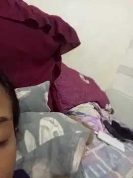 loveofpetitegirls34 élő XXX-chatje