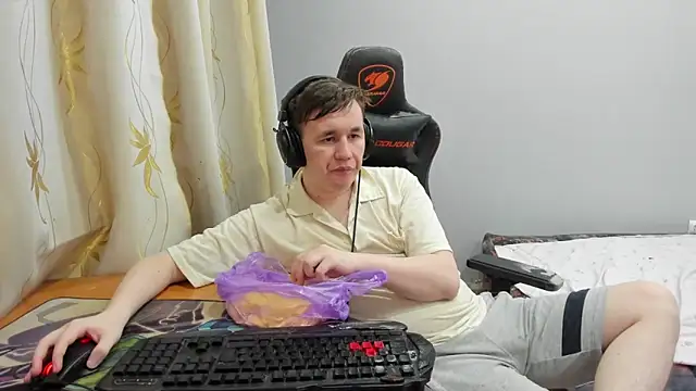 iliaskrislove 라이브 XXX 채팅