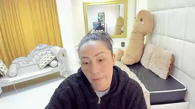 gaby_trent 现场XXX聊天