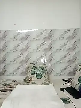 Babymomma98 Adlı Modelin Canlı XXX Sohbeti