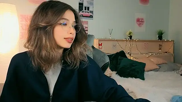 dinnerwithflowers' Live XXX Chat