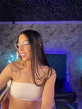 Emiily_Rouse Webcamshow