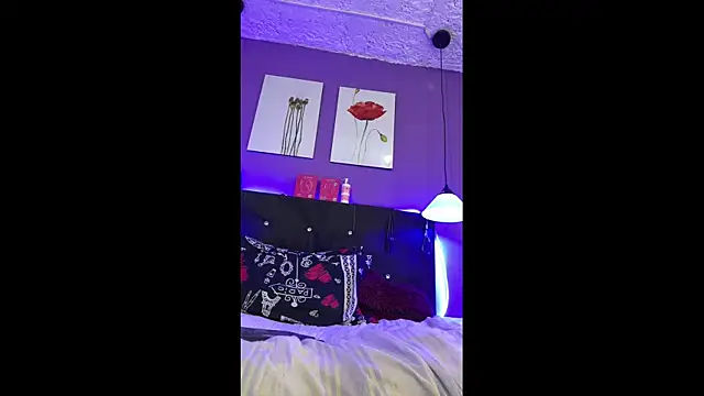 Karim_mansur Show in webcam