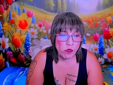 indianroxy Chat XXX live