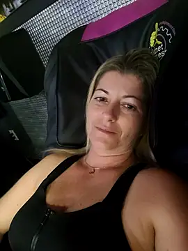 Czat XXX na żywo – NikkiBlisss