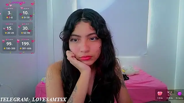 Lovelyamyy – Naživo XXX chat
