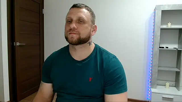 Вебкам-шоу B-L-O-N-D