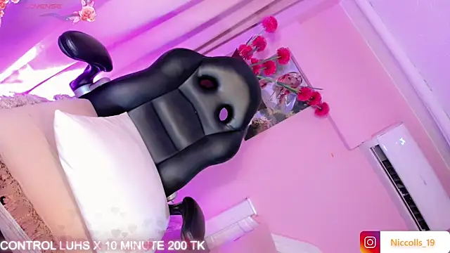 Niccolls_Princess_ Chat XXX live
