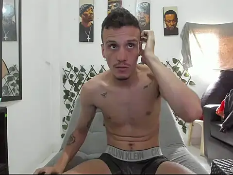 Онлайн чат XXX Latins_Boss