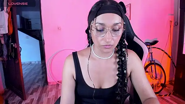 adrena_10 Live XXX Chat