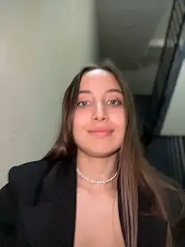 ICrazyOneIRL Pertunjukan Webcam