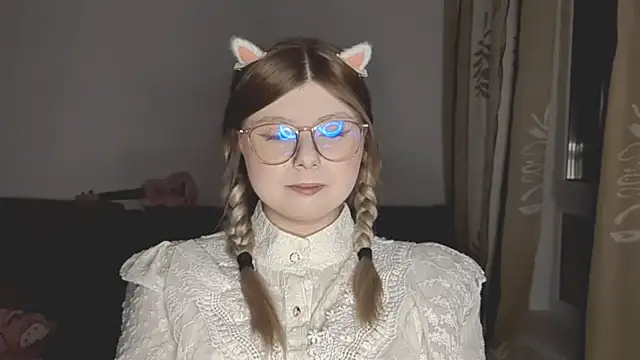 YukiBlush Chat XXX live