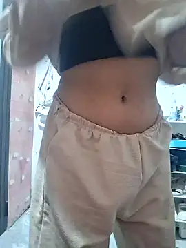 Mey_mey2k3 Show in webcam