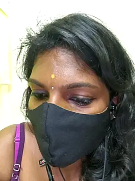 Honey_rosetamil's Live XXX Chat