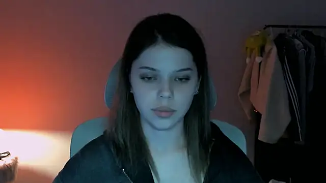 MelissaBrank Adlı Modelin Canlı XXX Sohbeti