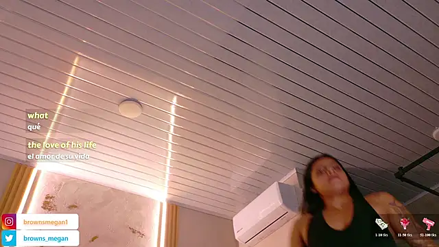 Megan_browns1's Live XXX Chat