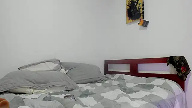 ANEVANS2 Adlı Modelin Canlı XXX Sohbeti