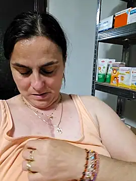 Chat +18 de IsabelleCraft ao vivo