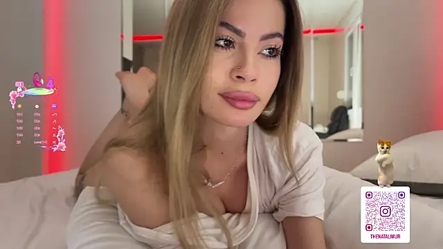 Natalimuur's Live XXX Chat