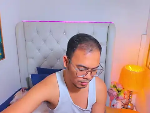 AsianZero Pertunjukan Webcam