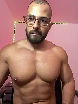 magnumchris' Webcam Show