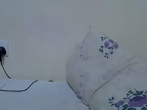 Chat +18 de Twerl ao vivo