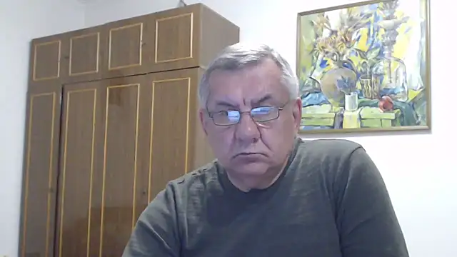XXX chat uživo modela machomale3