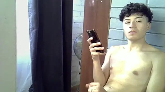 feeelipe2007's Live XXX Chat