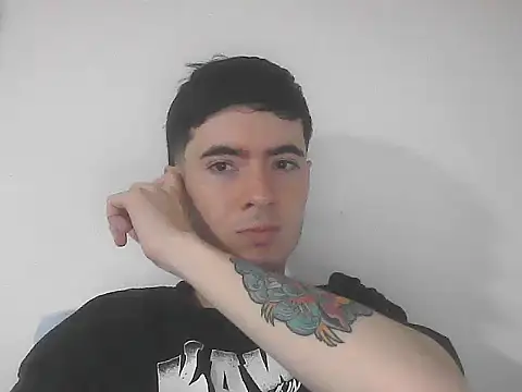 XXX chat uživo modela lio____