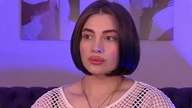 AdrianaToress: απευθείας συνομιλία ΧΧΧ