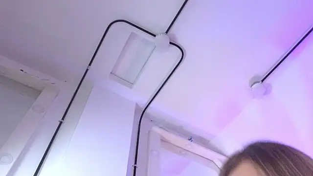 Angela_Torres_ 现场XXX聊天