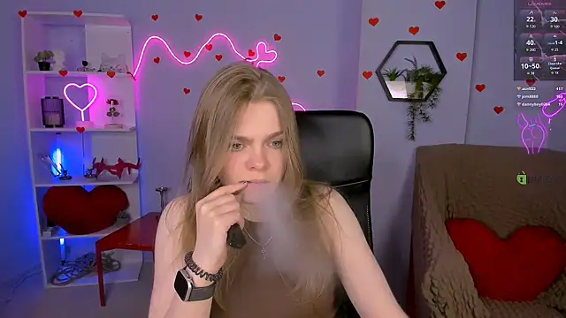 kitniss_dreamy webkamerás műsora