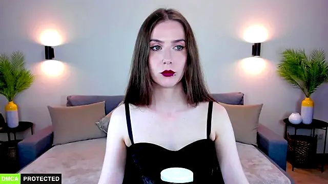 TheWoman__ Adlı Modelin Canlı XXX Sohbeti