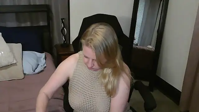 HollieBim's Live XXX Chat