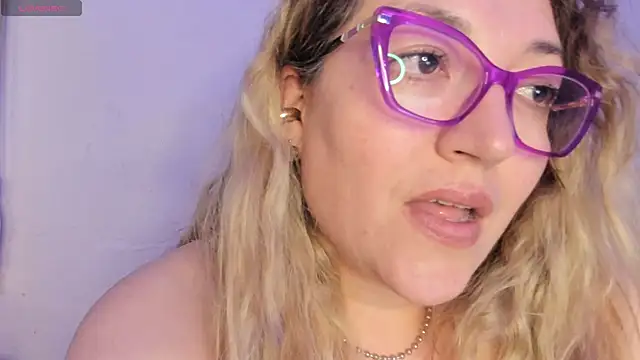 Naty_Mature_'s Live XXX Chat