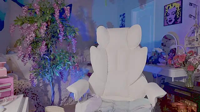 Talulaa Adlı Modelin Canlı XXX Sohbeti