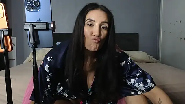 Chatroom XXX en direct de Samissou_X