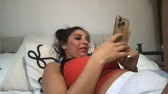 Miss_juicybabes' Webcam Show