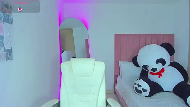 Janettcruz Adlı Modelin Canlı XXX Sohbeti